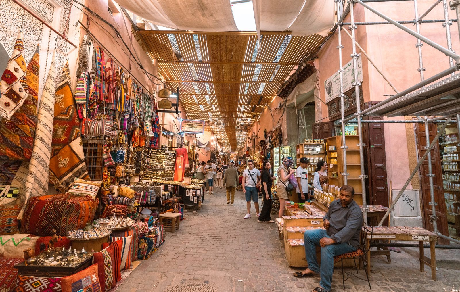 Moroccan Markets & Mountains